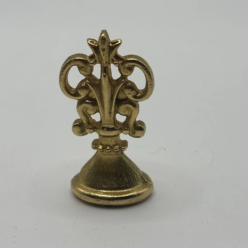 Vintage Brass Fleur De Lis Wax Seal Stamp Frog Motif Desk Accessory 1.5 Inch